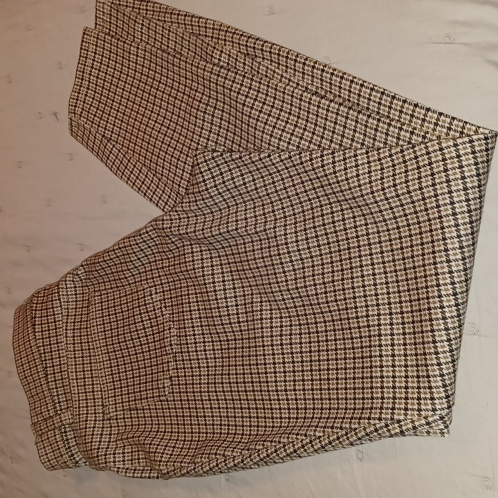 TIME TRU women's dress pant. Brown and black plaid print. S (4-6)